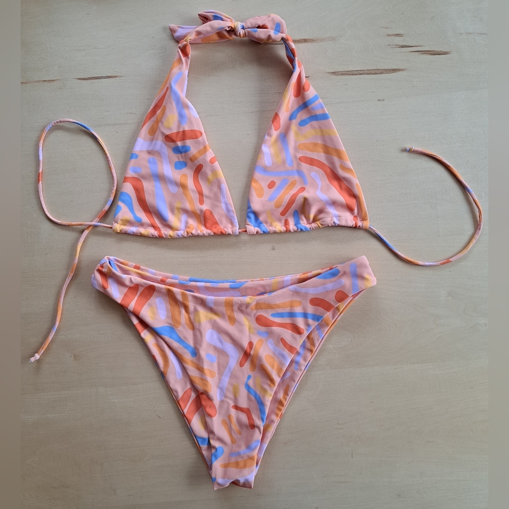 Aurelle triangle bikini